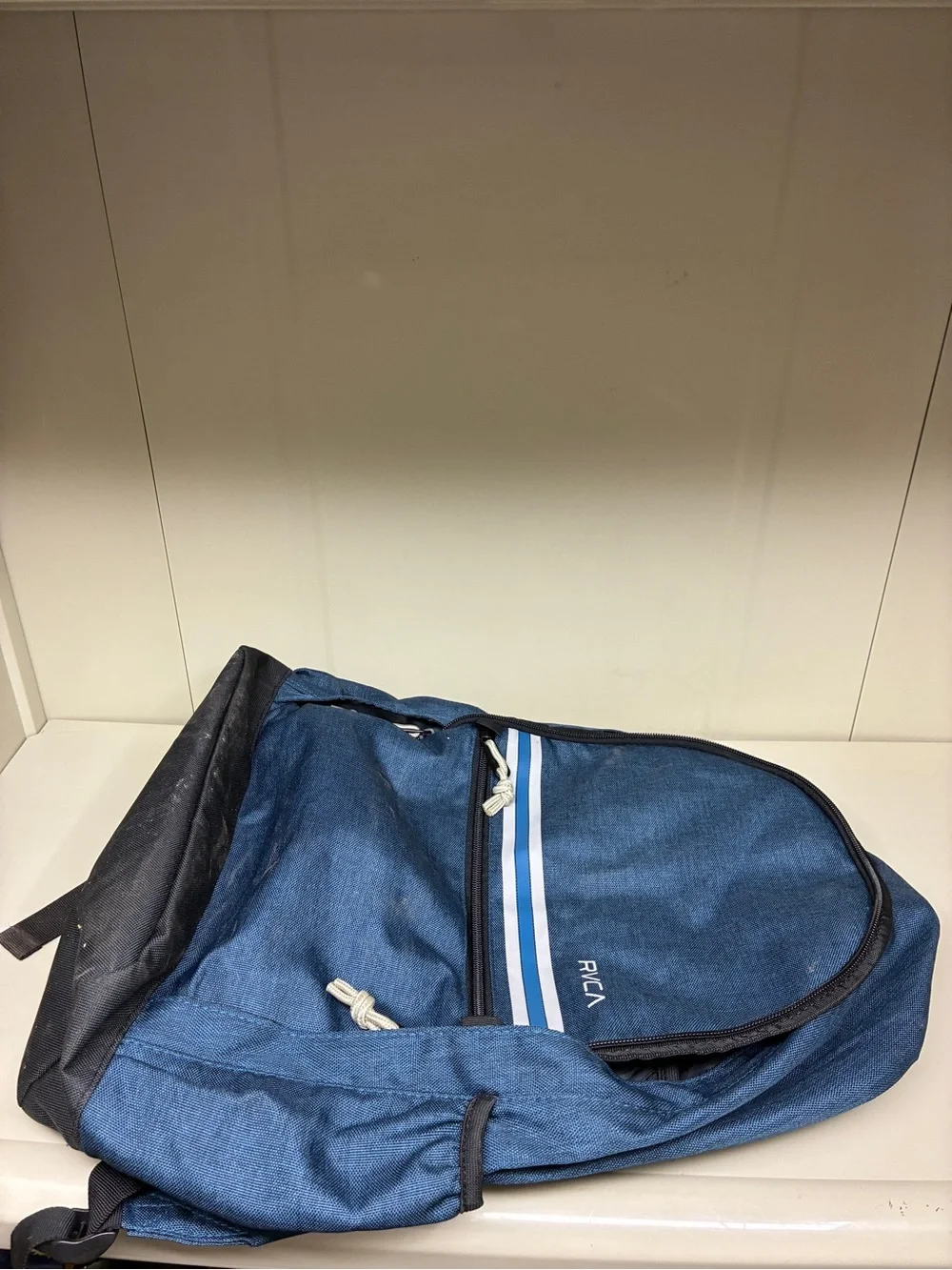 RVCA Blue Skate Backpack Tech School Bookbag White Stripe RVCA Logo